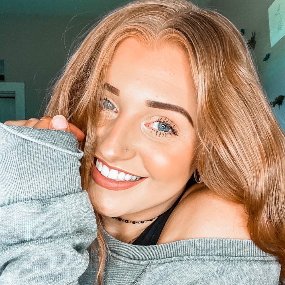 Meet your Posher, Leah